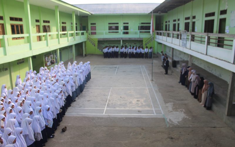 Apel Pembukaan Ujian Semester