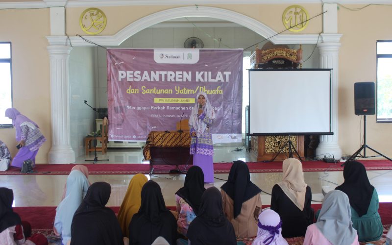 Pesantren Kilat bersama Salimah dan Warga Sekitar Madrasah